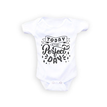 Mameluco para niños y niñas 100% Polyester, con la suavidad del algodon. Tallas de 0 a 18 meses ztsprinters.com 